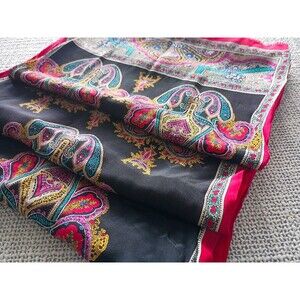 VTG Oscar de la Renta Accesory Street 100% Silk Paisley Scarf - Made in Japan